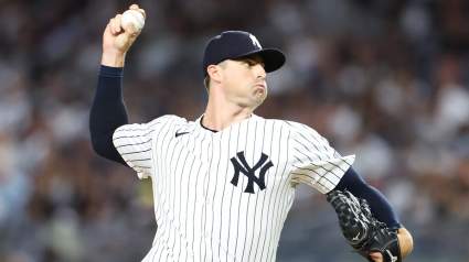 Yankees All-Star Pitcher Predicted to Sign With Division Rival in Free Agency