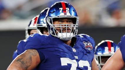 Giants ‘Expected to’ Shake up Starting Offensive Line vs. Panthers: Report