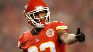 Chiefs Pushed to Reunite With Former All-Pro at Need Position