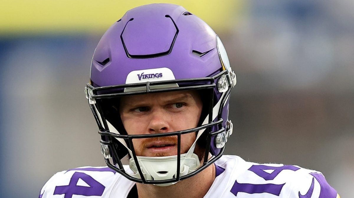 Vikings Urged To Sign $19 Million Rival QB To Replace Sam Darnold