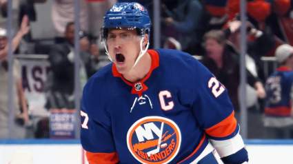 Trade Pitch Has Maple Leafs Acquiring Star $49 Million Forward in Blockbuster