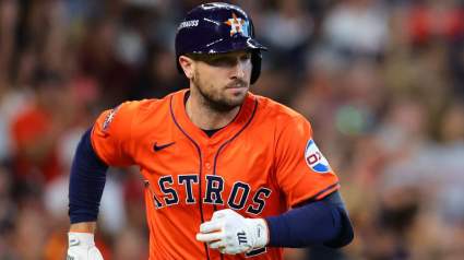 Insider: Door ‘Open’ For Yankees to Sign Former 41-Home Run Slugging Infielder