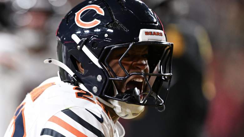 Roschon Johnson Injury Bears Roster Moves Demetric Felton