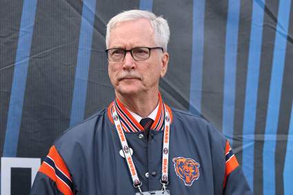 Internet Billionaire Betting Favorite to Become Bears Next Owner