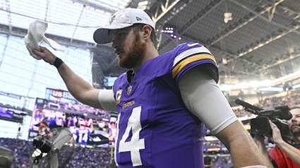Vikings Send Clear Message to Sam Darnold After Signing Daniel Jones
