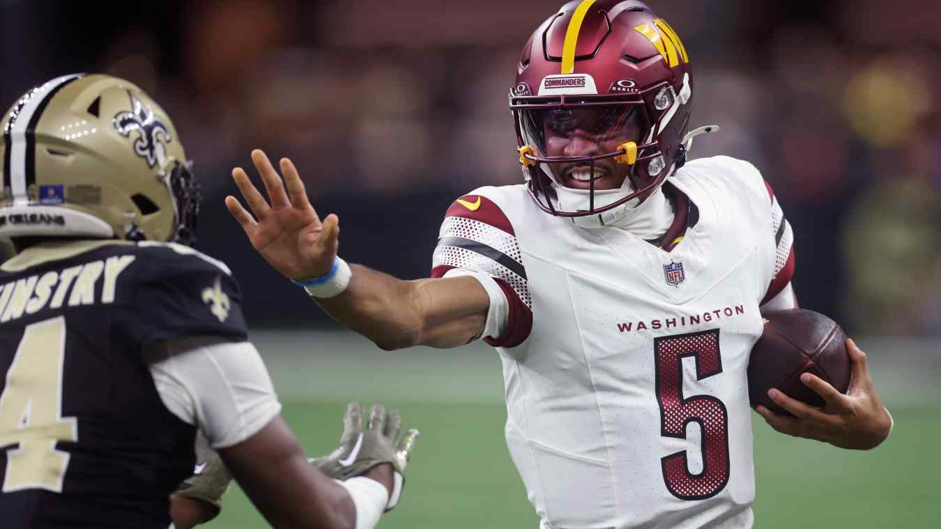 Commanders Rookie QB Jayden Daniels Ties NFL Record
