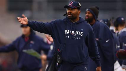 2 Patriots Veterans React to ‘Fire’ Jerod Mayo Chants