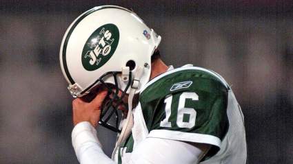 10 More NFL Legends Still Snubbed From the Pro Football Hall of Fame