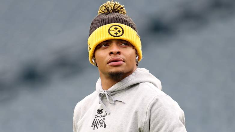 Steelers quarterback Justin Fields.