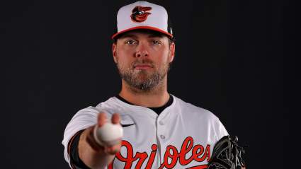 Red Sox ‘Readying Offer’ For $300 Million Cy Young Ace, Now ‘Close to Agreement’