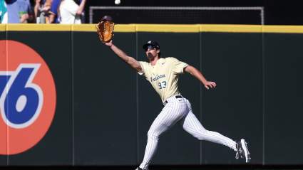 Yankees New Trade Pitch: $427 Million Star In Without Giving Up Any Big Leaguers