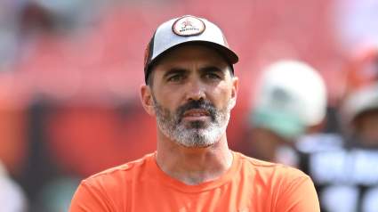 Browns Move Fan Favorite Veteran to AFC Contender in Trade Pitch