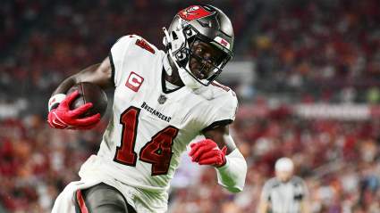 Buccaneers Predicted to Replace Chris Godwin With ‘Dynamic Playmaker’