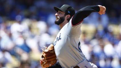 Mock Trade Sees Yankees Landing Lefty Reliever for 2 Prospects