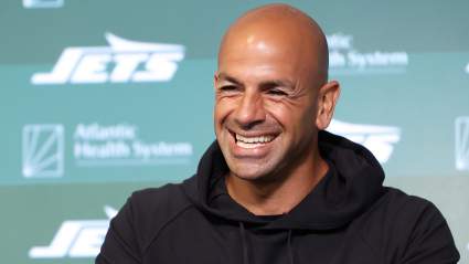 Ex-Jets Coach Robert Saleh Named a HC Finalist