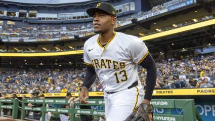 Trade Proposal Has Yankees Dealing Top-10 Prospect For $70 Million Star Infielder