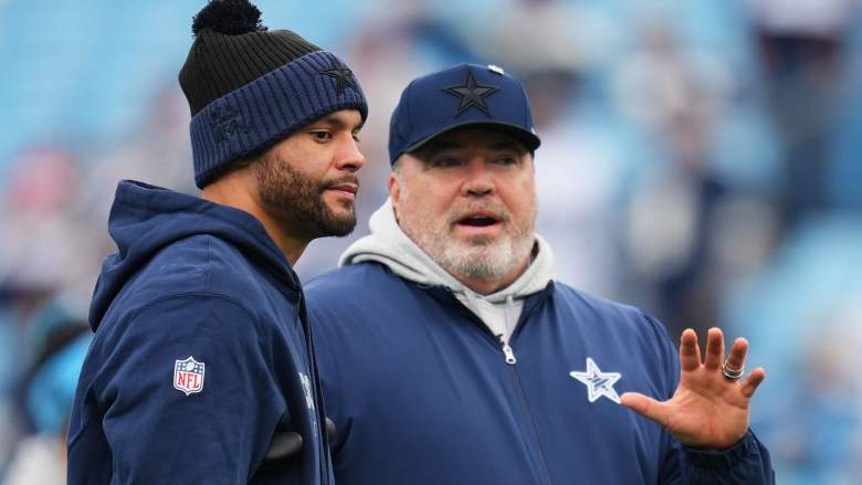 Cowboys coach Mike McCarthy (right)