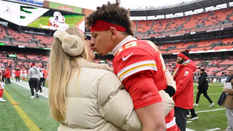 Chiefs QB Patrick Mahomes Reveals Wife Brittany's Due Date Before Playoffs