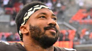 Browns Move Myles Garrett to 49ers in Blockbuster Trade Proposal