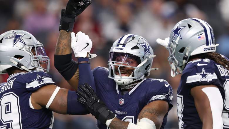 Cowboys star Micah Parsons (middle)