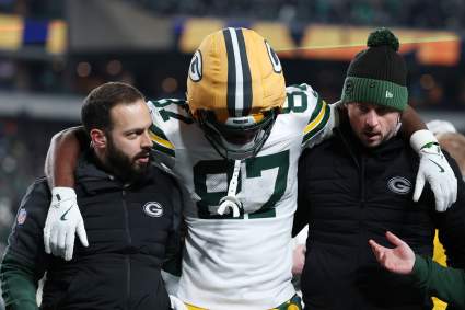 Packers Receiver Suffers Scary Injury During Wild Card Loss