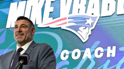 Mike Vrabel Lands ‘Best’ in the League as Patriots New Defensive Coordinator