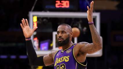 LeBron James Roasts Lakers Teammate After Win Over Pelicans