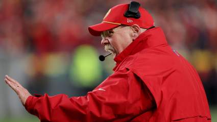 Fans Blast Chiefs for Intentional Safety vs Texans: ‘Cost So Many People’