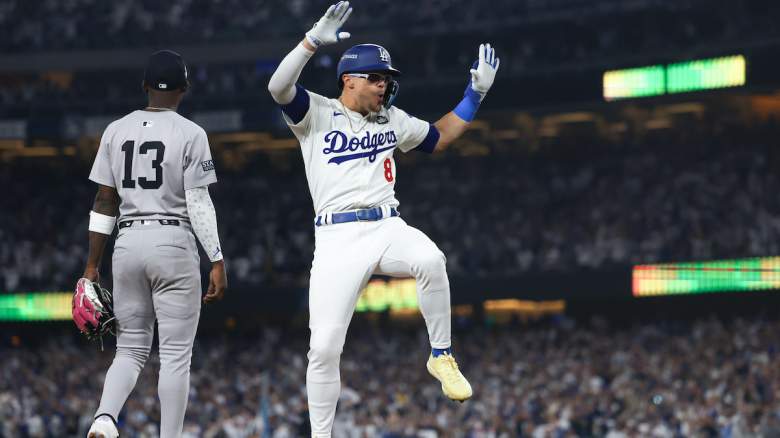 Kiké Hernandez celebrates