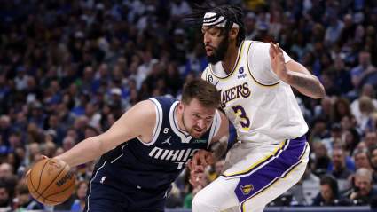 Lakers Held Trade Talks for $12.6 Million Center as Anthony Davis Replacement: Report