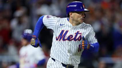 Yankees Linked to Fan Favorite Infielder From Rival