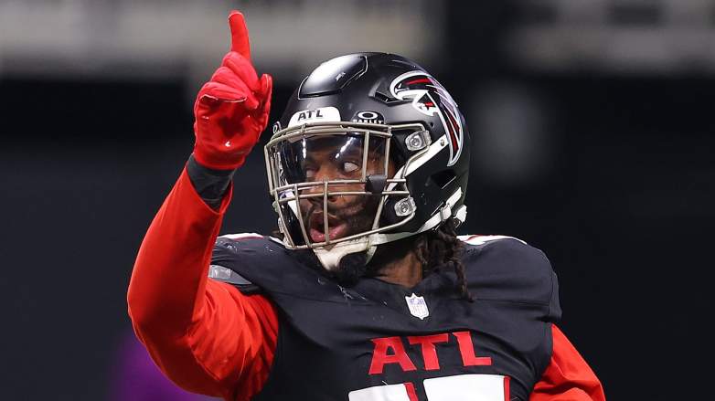 San Francisco 49ers DE Matthew Judon