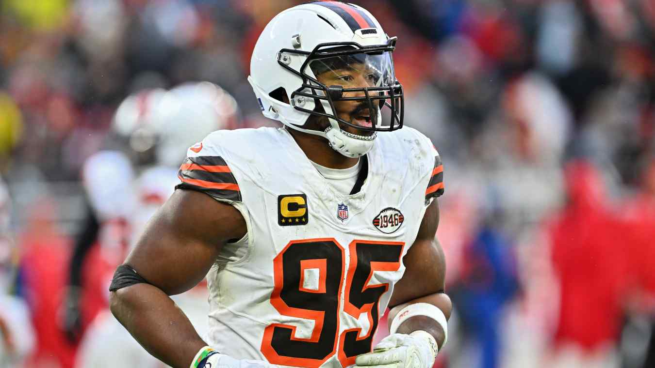 Trade Package Has Chiefs Sending 3 Draft Picks for Myles Garrett