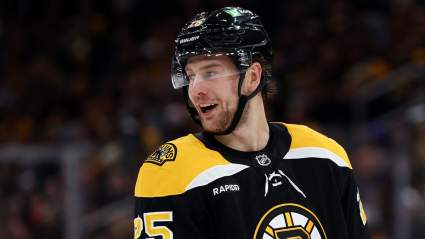 Maple Leafs Linked to $24 Million Defenseman From Rival