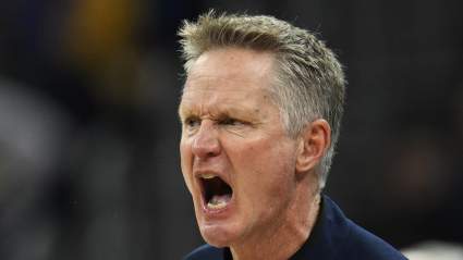 Warriors’ Steve Kerr Sends Warning Ahead of Trade Deadline
