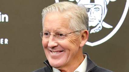 Browns Trade Pitch Would Move No. 2 Pick to Raiders for 3 Picks