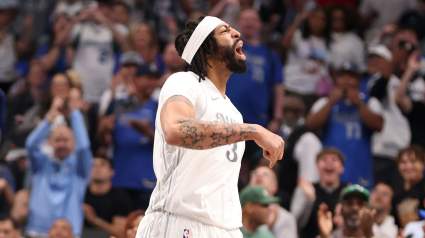 Mavericks Issue Massive Anthony Davis Injury Update