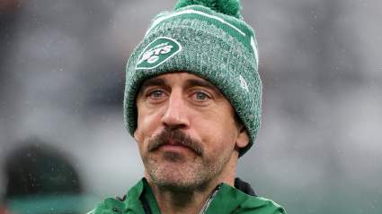 Jets Predicted Trade Gets $4.2 Million Patriots QB as Aaron Rodgers Replacement