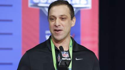 Chiefs Kick off NFL Free Agency With $30 Million Agreement: Report