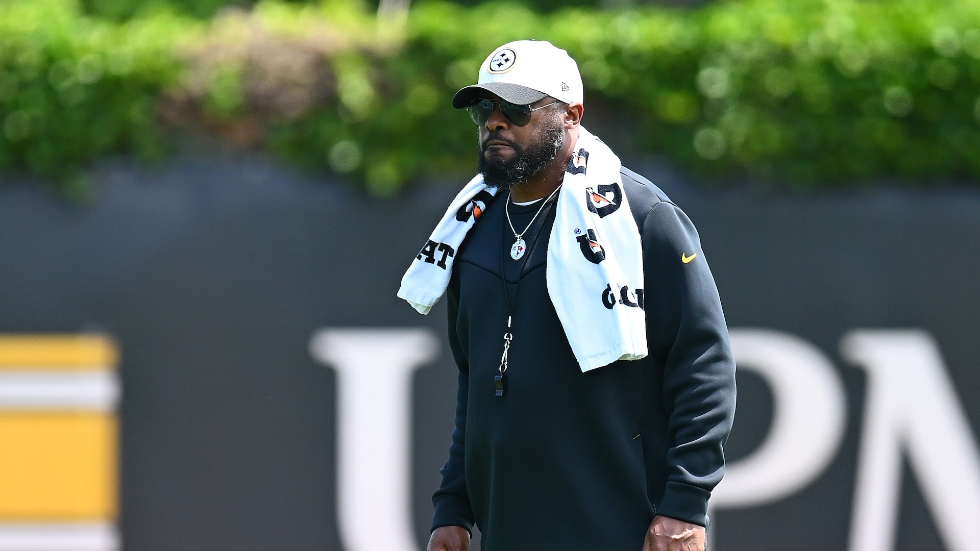 Former Steelers Fan Favorite Makes Football Return: Report - HEAVY
