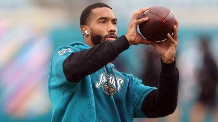 Jets Land 24-Year-Old Ballhawk After $10 Million Signing