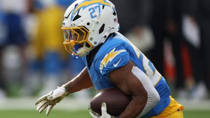 Broncos Could Get ‘Top Value’ RB From AFC West Rival