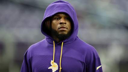 Vikings Fan Favorite Sends Strong Message to Former Teammate