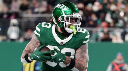 Jets Showing Interest in Bringing Back $21 Million Free Agent