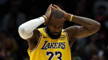 Lakers’ LeBron James Sends Heartfelt Message Following NBA Star’s Brutal Injury