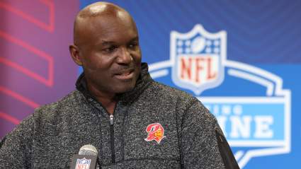 Buccaneers Predicted to Add ‘Undersized’ Edge Rusher With 16.5 Sacks