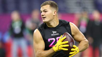 Jets Had Talks With ‘Hall of Fame Bloodlines’ 6-Foot-5 Monster Target