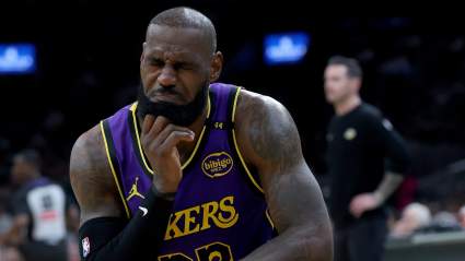 Lakers Hit With Crushing LeBron James Injury Update