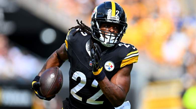 Steelers RB Najee Harris Lands 1-Year Deal With AFC Playoff Team: Report