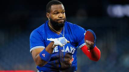 Trade Pitch Sends Vlad Guerrero Jr. to Surprising NL Club for Huge Prospect Haul